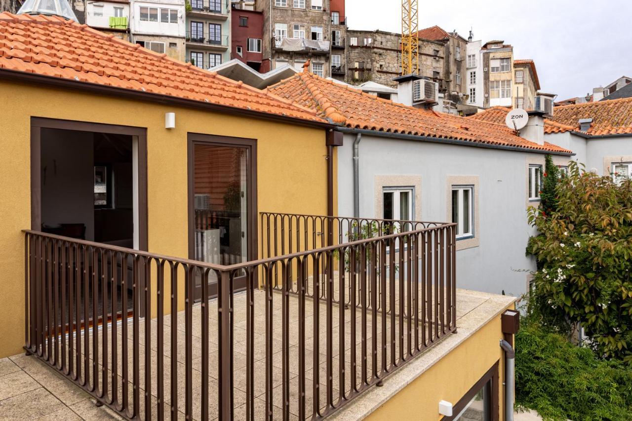 Joivy Vitoria Near The Cathedral Porto